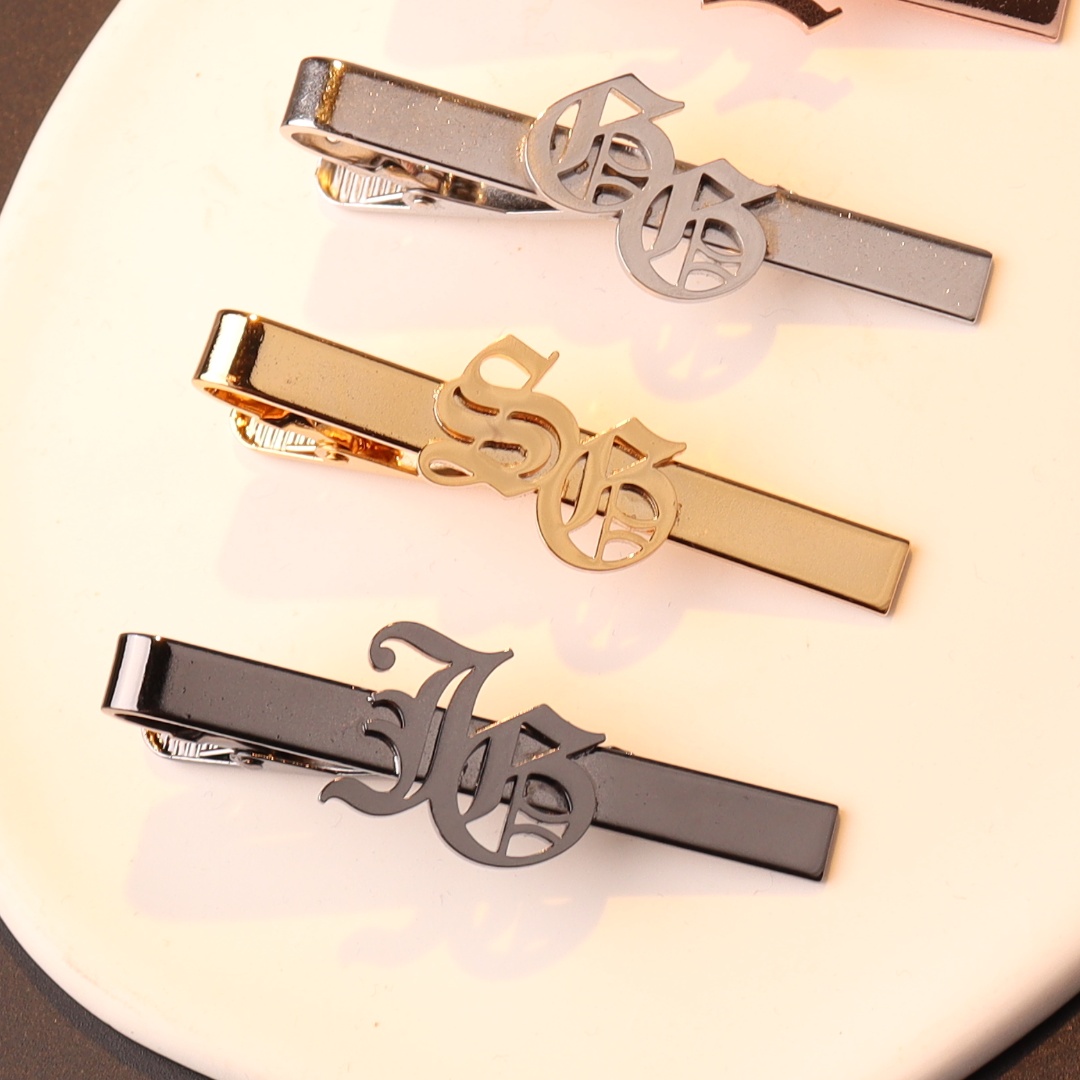 Clip de corbata con iniciales  - Tie Clip Silver reseña y precio